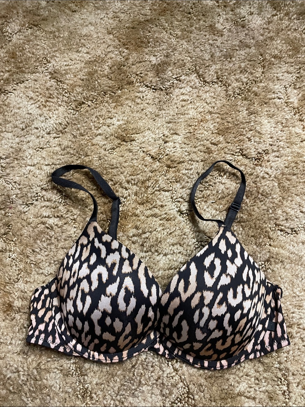 Victoria’s Secret Leopard Print Push Up Bra Size 32C